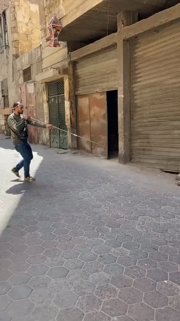 Vaccinating street dogs via blow-dart in Egypt