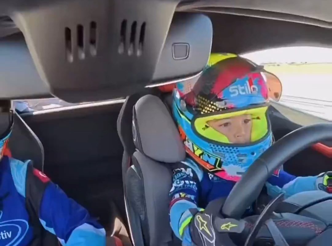 5 year old Zayn Sofuoglu set a speed record, hitting 194 mph in a Lamborghini Revuelto on a closed runway. Strapped into a booster seat with pedal extenders.
