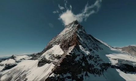A Video of the border between Switzerland and Italy, the ridge of the Matterhorn.