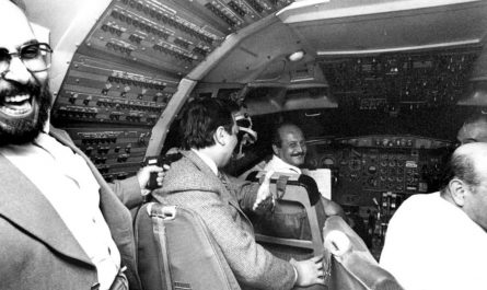 A real photo from the hijacking of a Turkish Airlines flight from Munich to Ankara. 1980