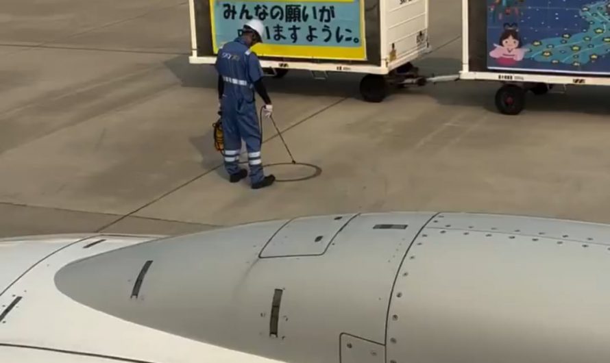 An artist at the Nagasaki Airport