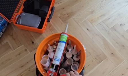 Applying bathroom sealant