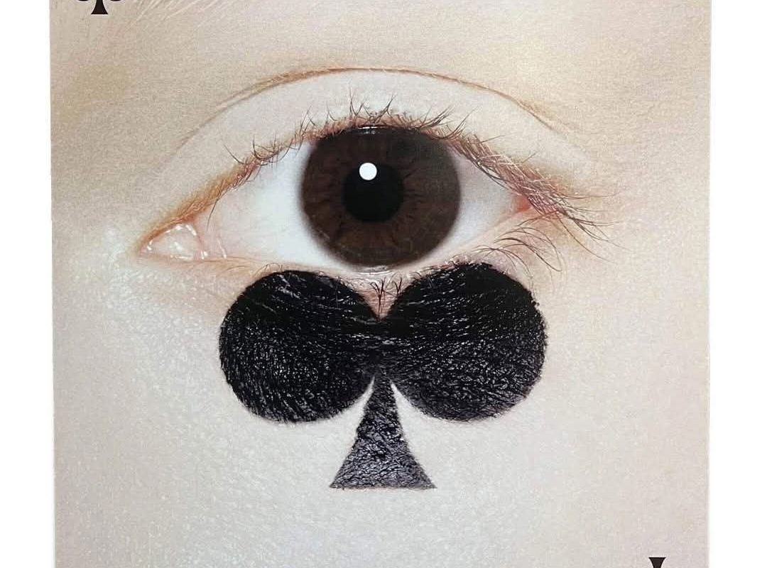 Art Project with this creative 54-card deck, made by the Japanese art-director and illustrator Yuni Yoshida