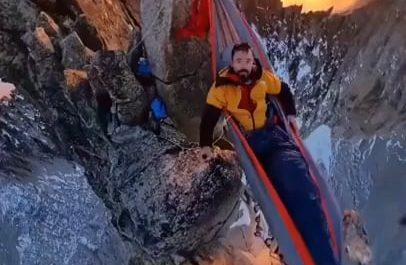 Climber shows his sleeping setup