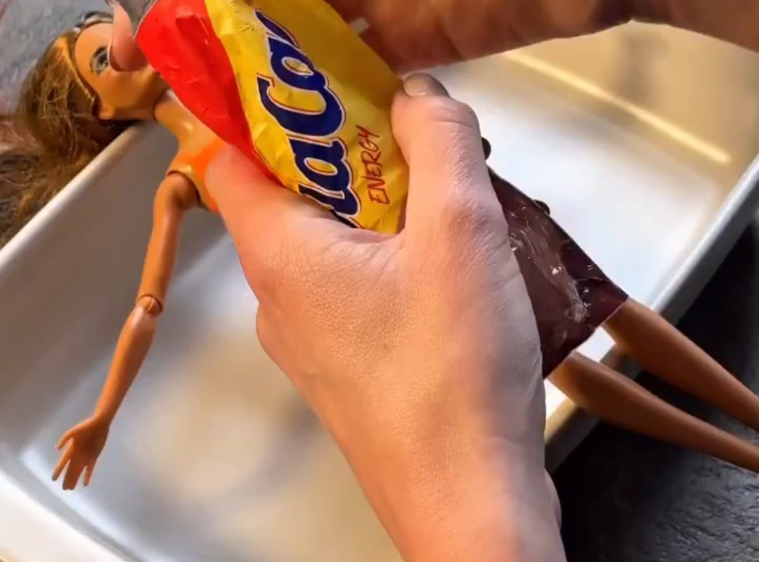 Dressing Barbie with physics.