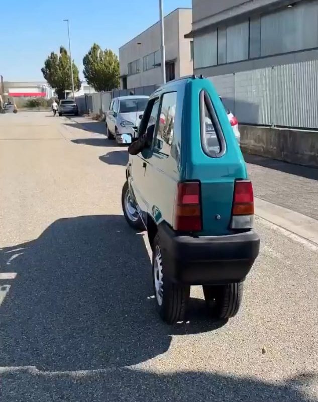 Finally a car for thin people