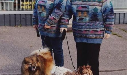 Finnish artist Liisa Hietanen crochets life sized replicas of people