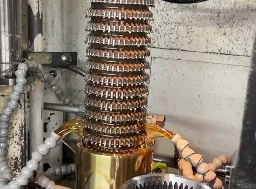 Gears are assembled with plenty of oil