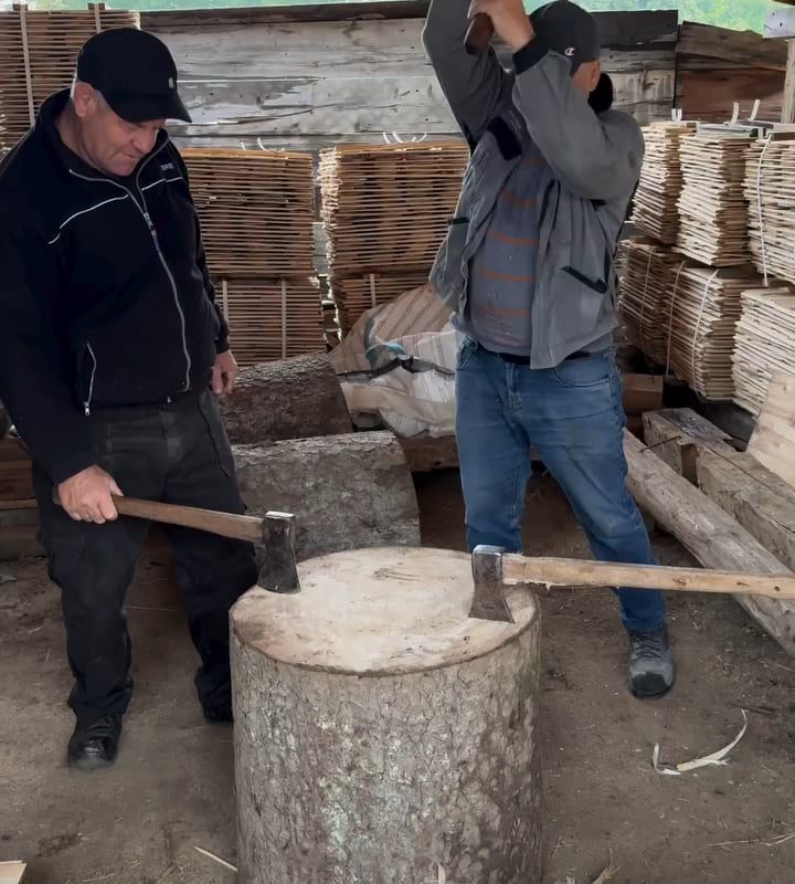 Hand-splitting traditional roof shingles in Romania