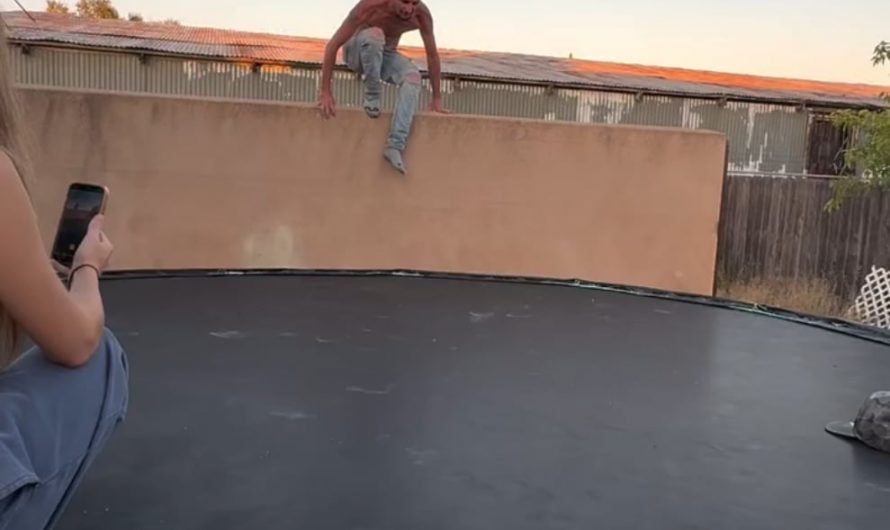 He looked at him like it’s his fault 😅