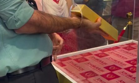 He was able to pull out that gold from its place