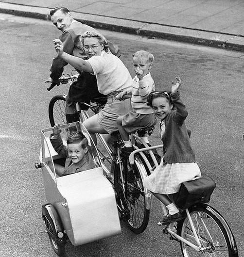 Human-powered family transport, self-built by Eric Jewell, London, 1950