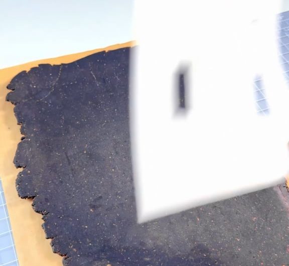 I turned my mom’s favorite cozy TV house into a birthday cake