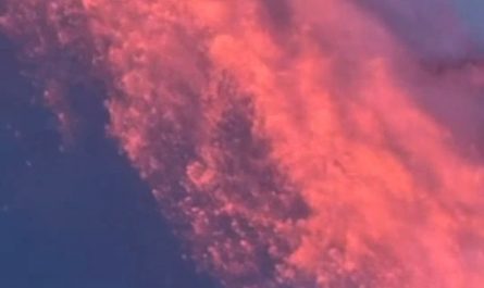 Lava fountain cools down into rocks before hitting the ground