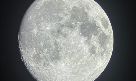 My Photos Of Tonights Vibrant And Sharp Moon.