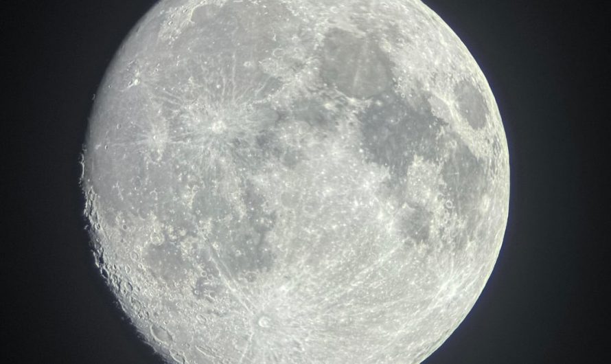 My Photos Of Tonights Vibrant And Sharp Moon.