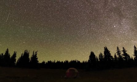 Next Level Night Vibe: Seamless 4K, 4 hour capture of the entire night sky above campsite.