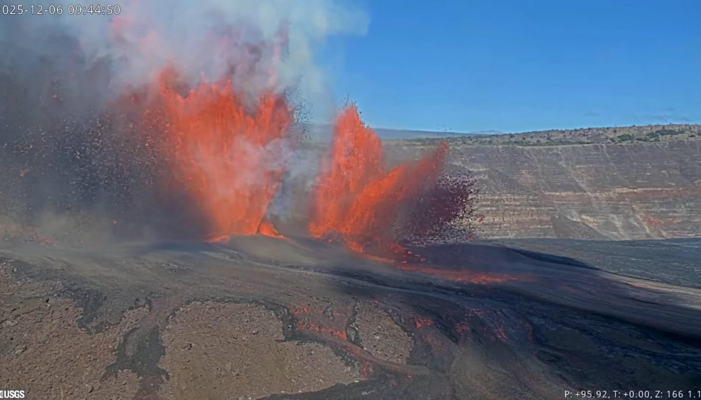 One of the webcams watching the Kilauea volcano on Hawaii got covered in lava today. These are its last 13 minutes sped up 4x.