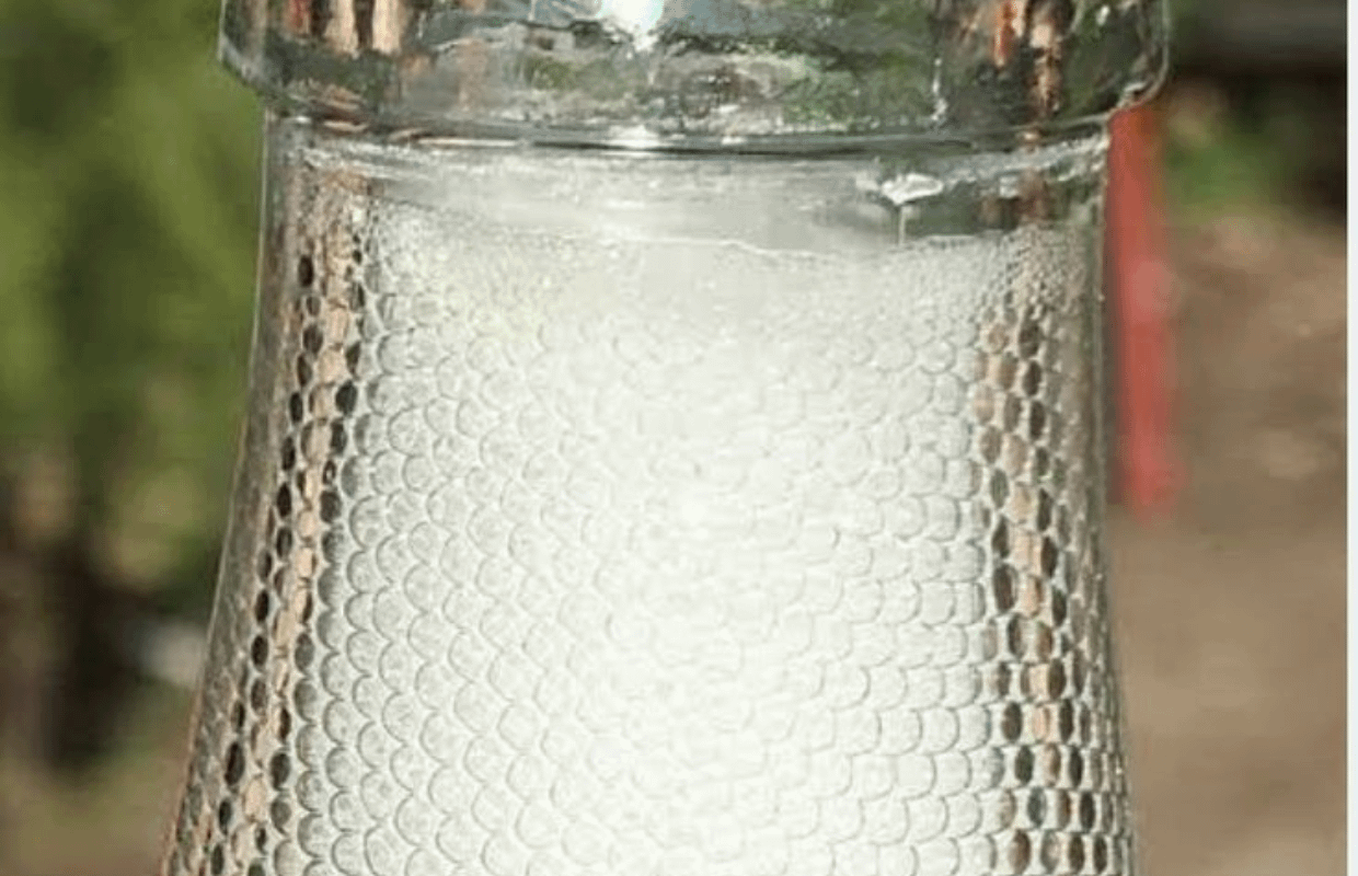 Perfectly aligned bubbles