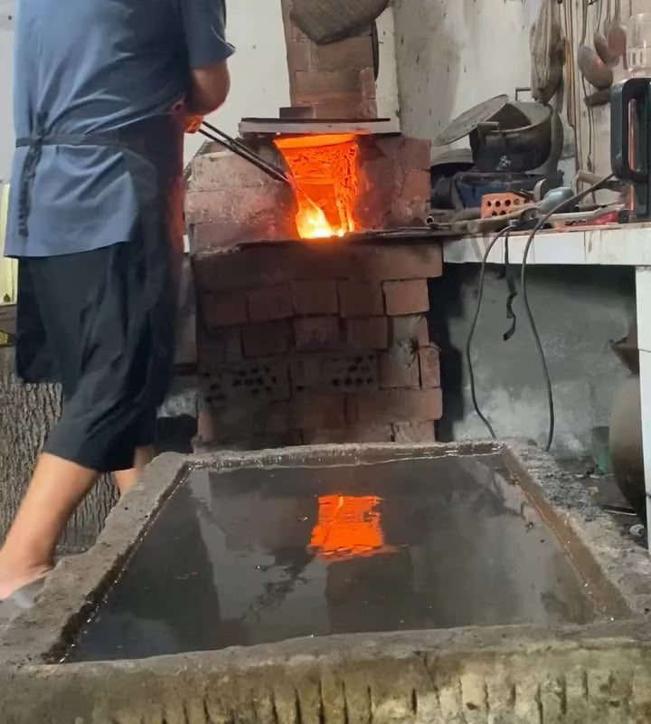 Quenching a Scimitar