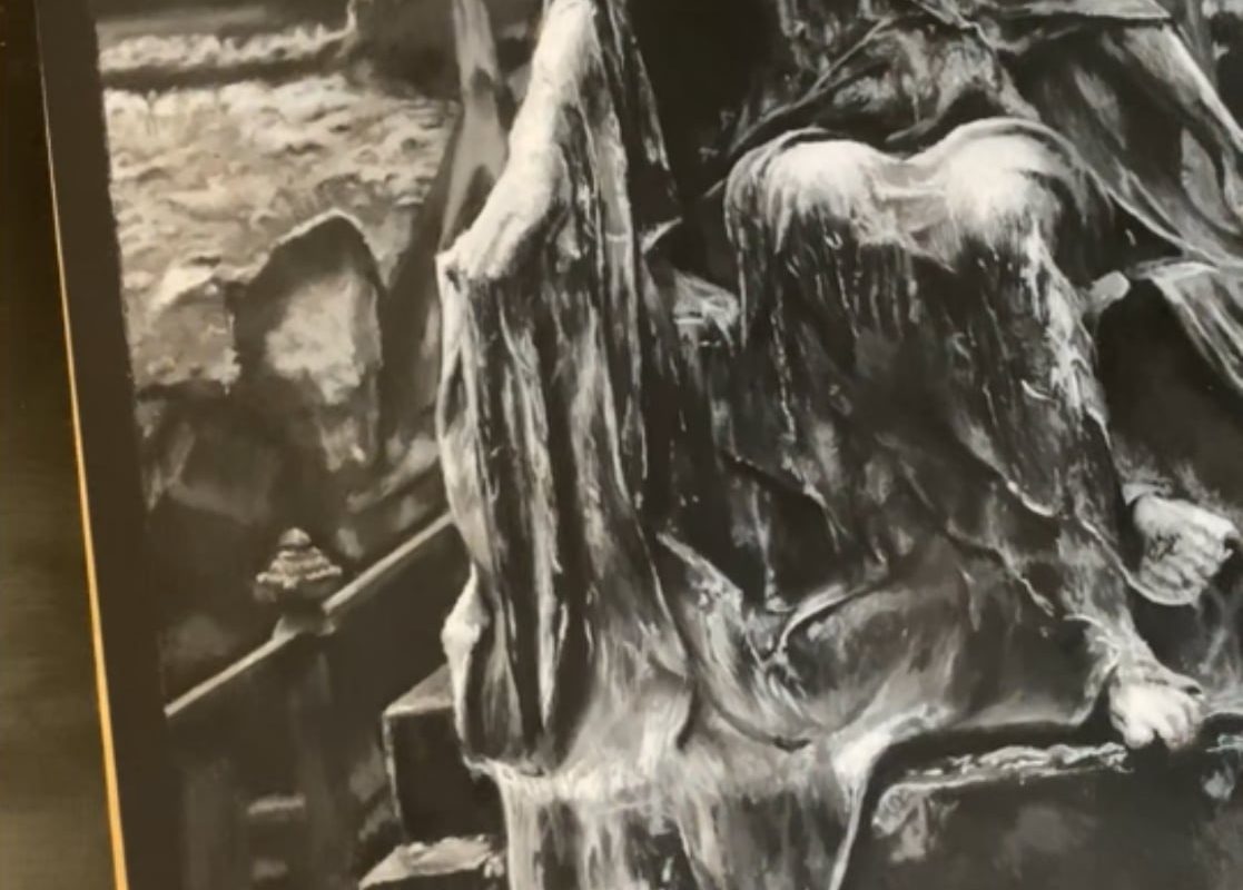 Realistic painting I made of the Montmartre statue