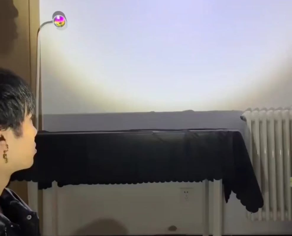 Shadow dance using hands and fingers.