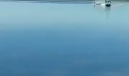 Sliding on water is some next level stuffs