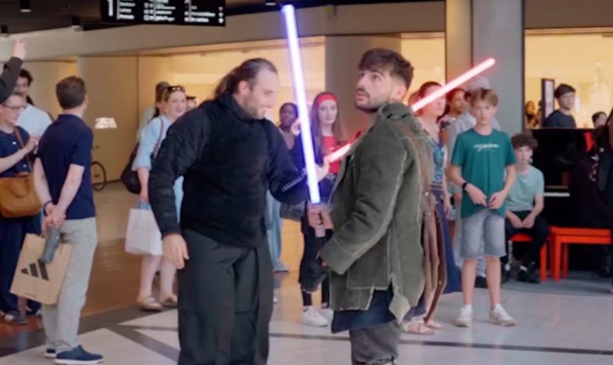 Start Wars performance w/ orchestra