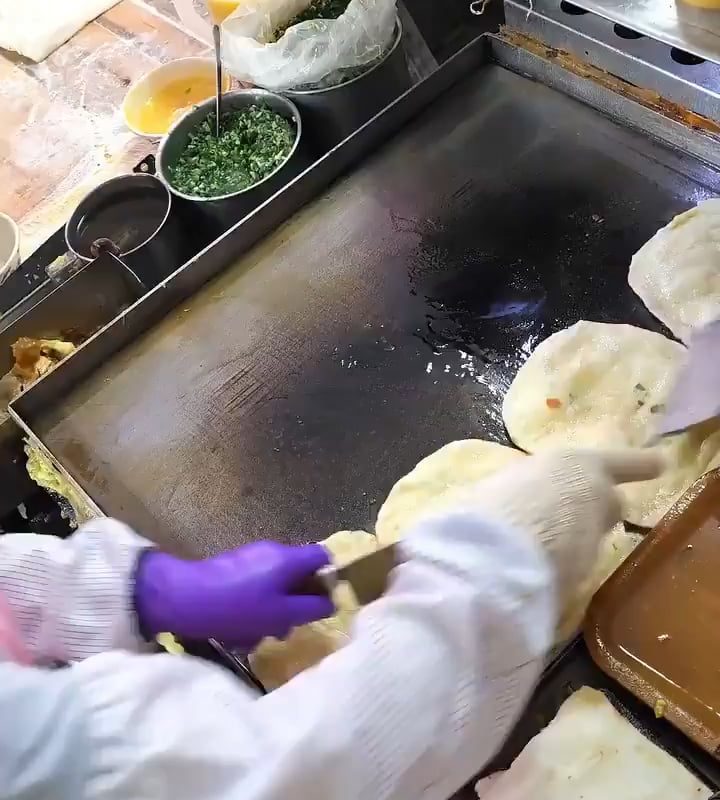 Taiwanese Egg Pancake Breakfast