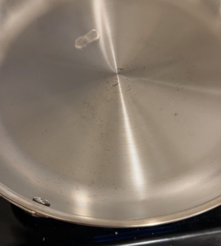 The Leidenfrost effect can be so satisfying.