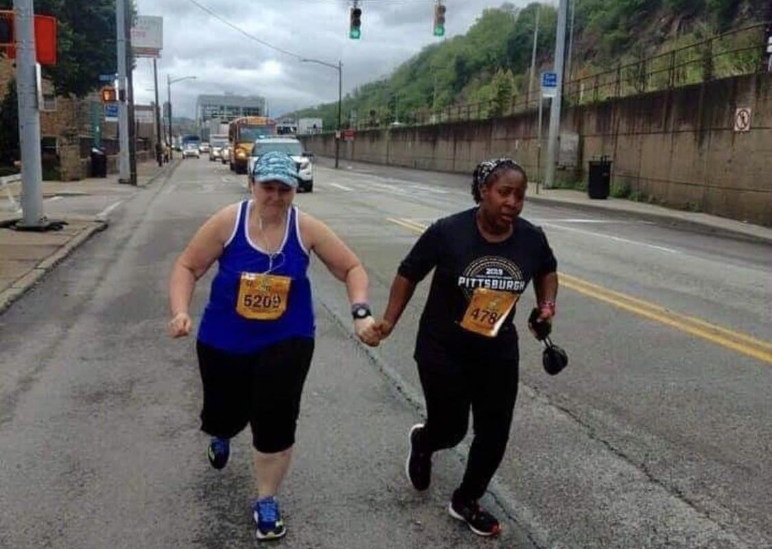 The last two runners in the Pittsburgh Marathon wouldn’t let each other quit. They finished together. Never give up.