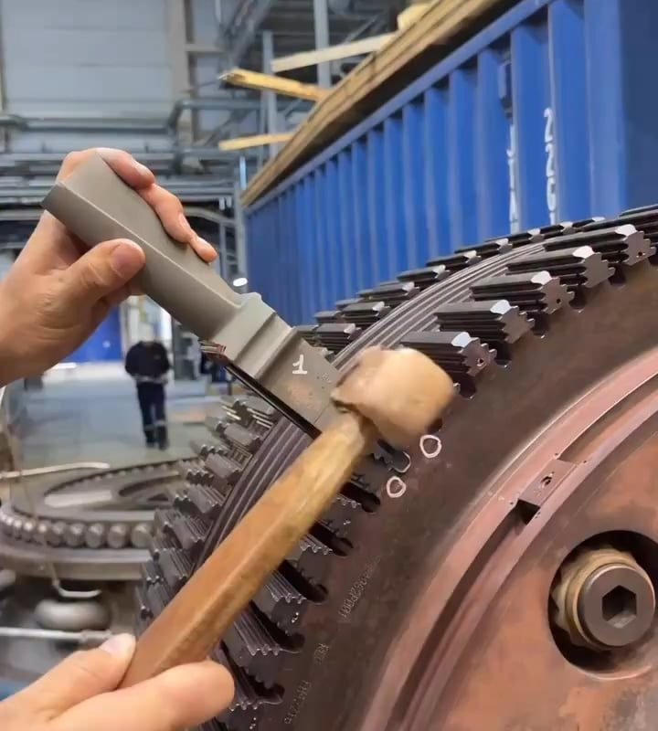 The precision of this turbine engine.