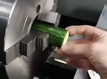 There's a lathe in mi kitchen what am I gonna do?