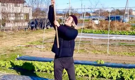 This guy pantomiming