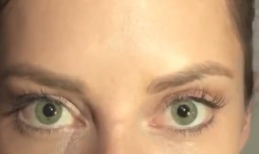 This lady can control the pupil’s dilation and constriction. This video is the demonstration of voluntary pupil dilation and constriction, challenging conventional understanding of autonomic nervous system control, as studied in a 2021 ScienceDirect publication.