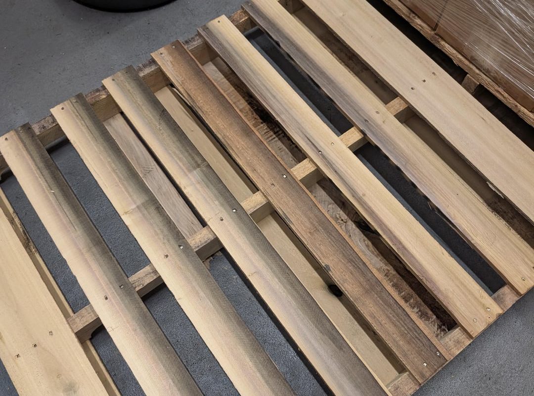 This pallet at my work is satisfying