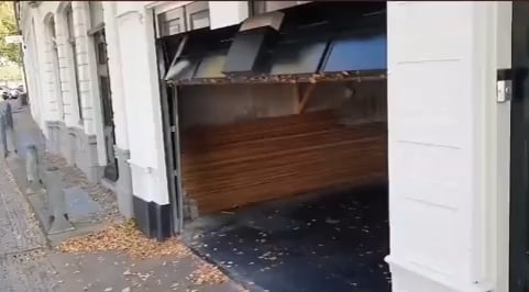 This satisfying door design