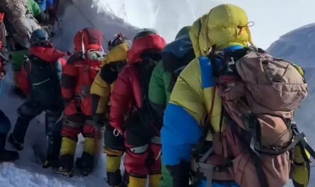 Traffic jam at Mt. Everest