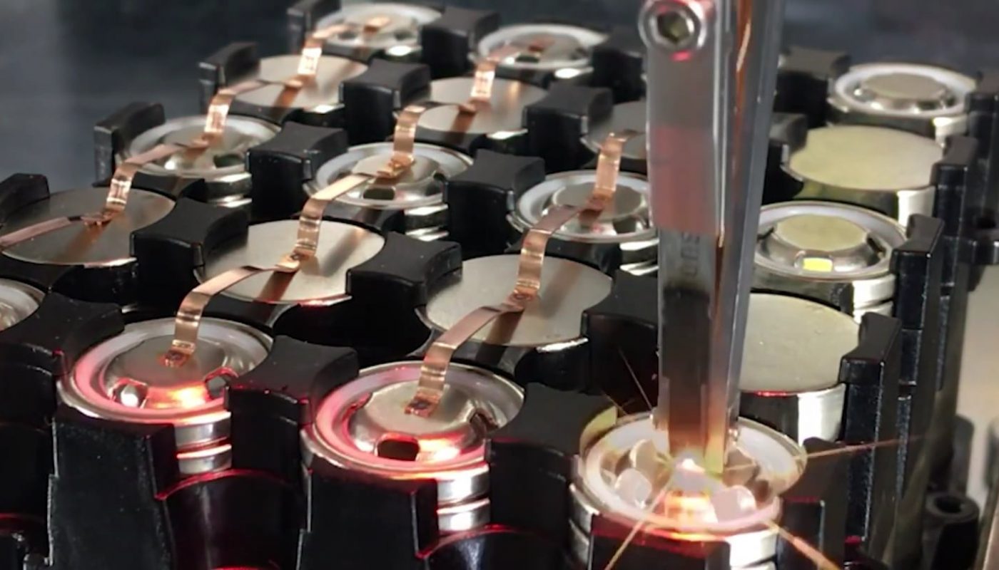 Wire bonding machine