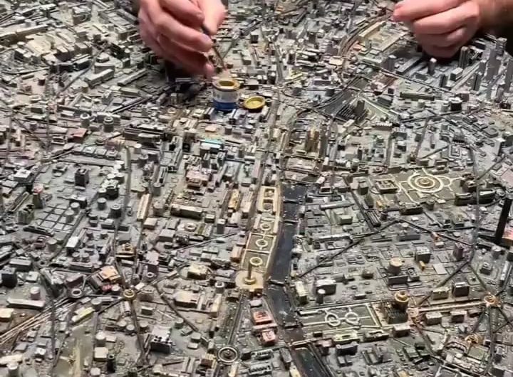 Paris recreated with computer components