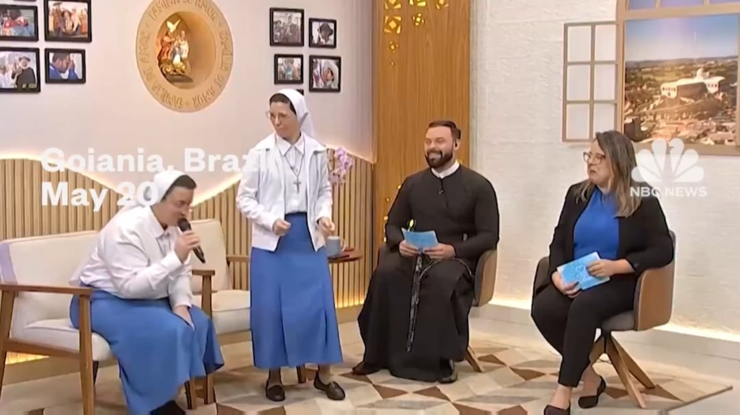 A Brazilian nun is goin viral after beatboxing on national TV. 📺