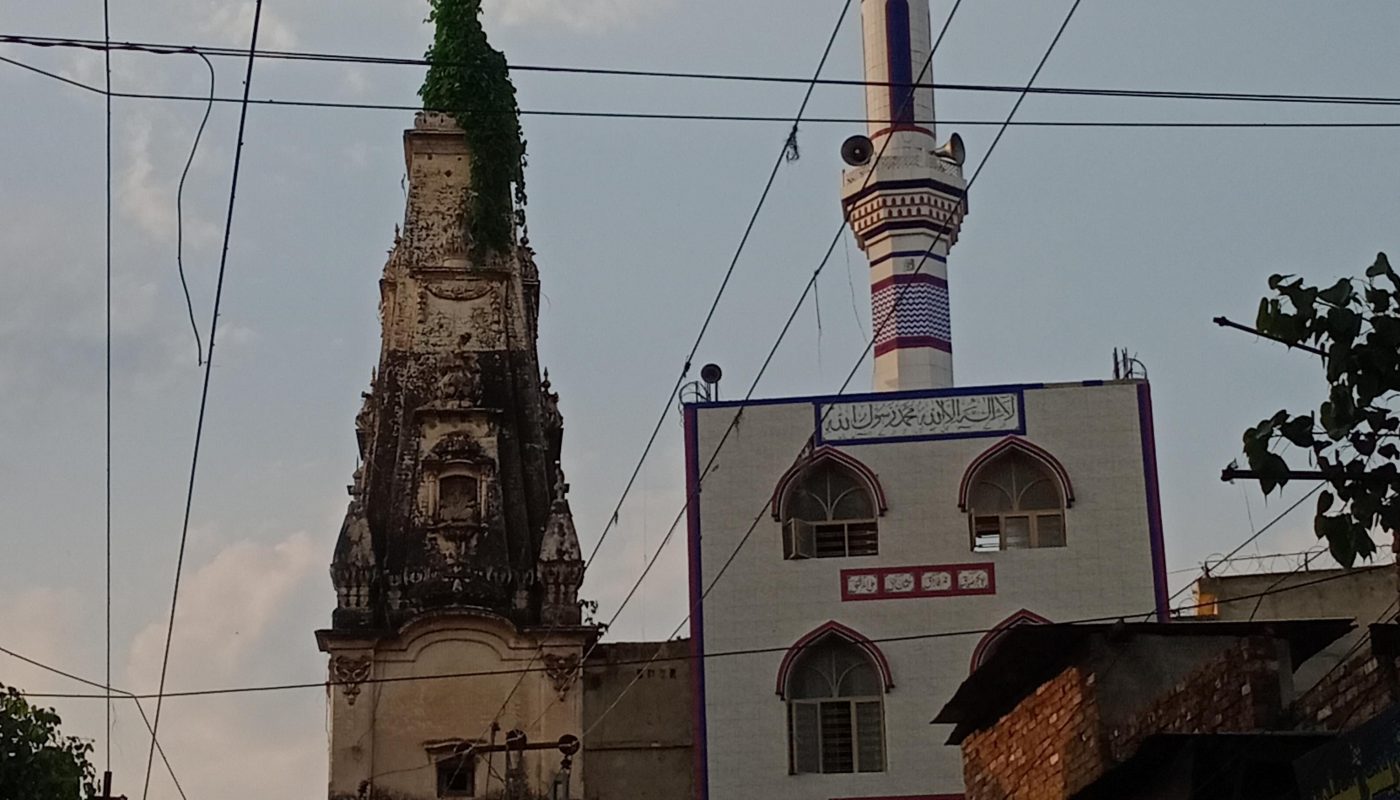 A Mosque and a Temple side by side in Rawalpindi, Pakistan.