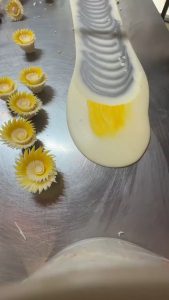 A satisfying process of making chocolate petals