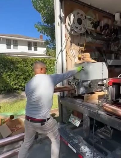 A tool used for crimp bending