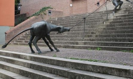 Artistic and Effective Handrails