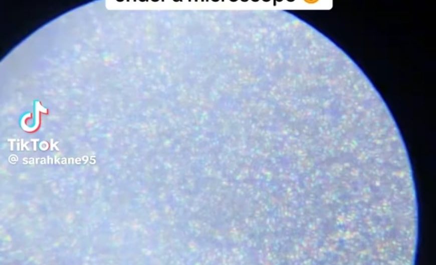 Breastmilk under a microscope 💎💎