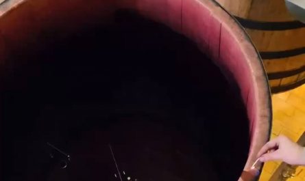 Burning off alcohol residue from a cask that held red wine
