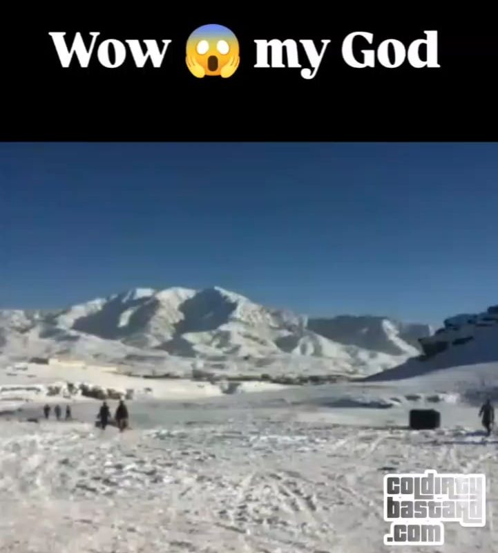 Chopper crashes on mountain