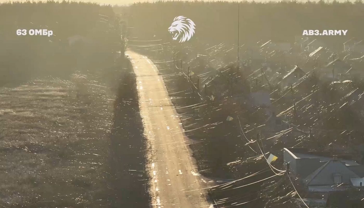 City of Lyman in Ukraine covered in a web of fiber optic cables left behind by Ukrainian and Russian drone operators.