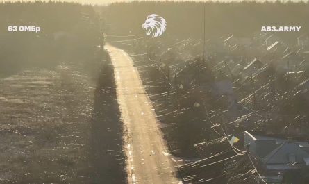 City of Lyman in Ukraine covered in a web of fiber optic cables left behind by Ukrainian and Russian drone operators.